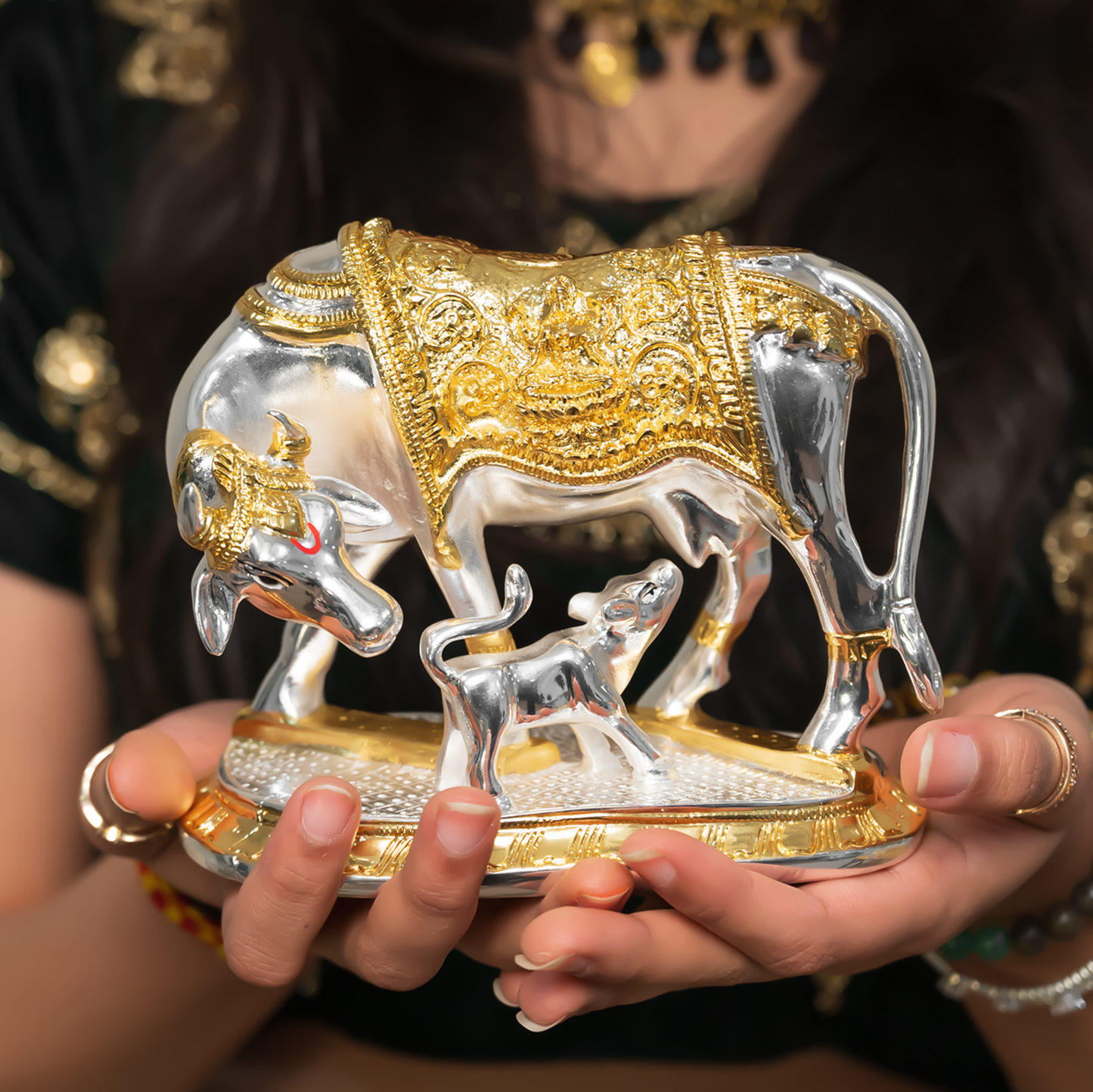 Kamdhenu Cow With Calf Decorative Statuette